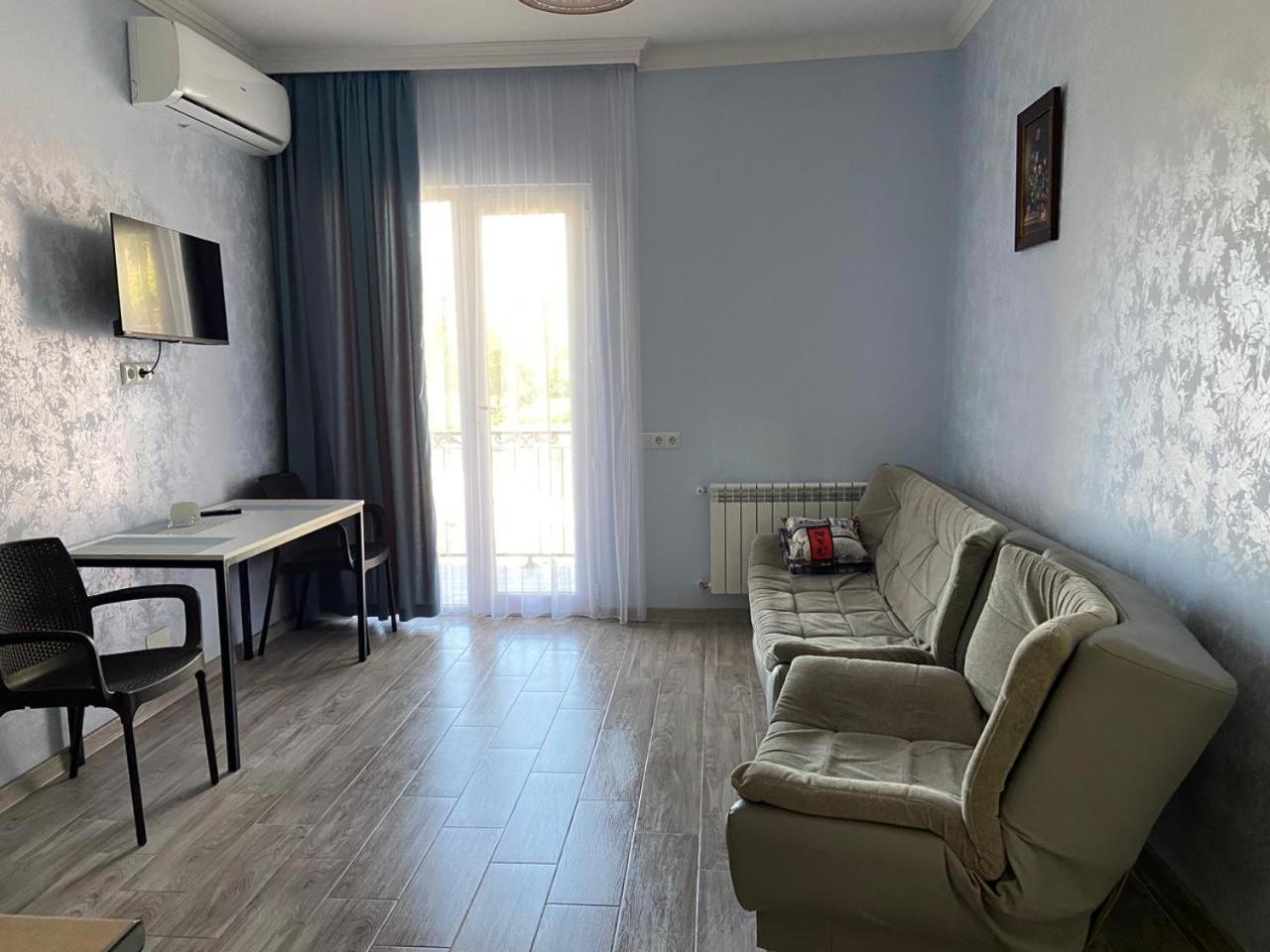 Kemo House Hotell Batumi Eksteriør bilde